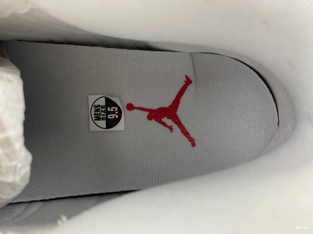 Bmlin Jordan Air 414571-160 13 Grey Wolf 0704
